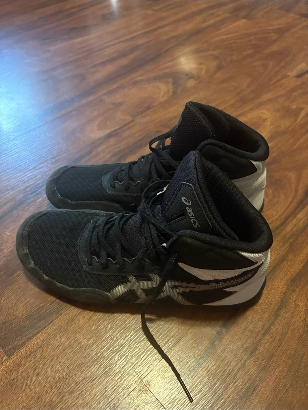 Asics Black Silver High-Top Wrestling Sneakers